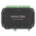 PixLite E16-S Mk3 visto dallalto in diagonale: i sedici morsetti di uscita verdi da 1 a 16 con CLK, DATA e GND, sotto la presa Ethernet, la porta AUX, lo slot microSD e i morsetti di alimentazione